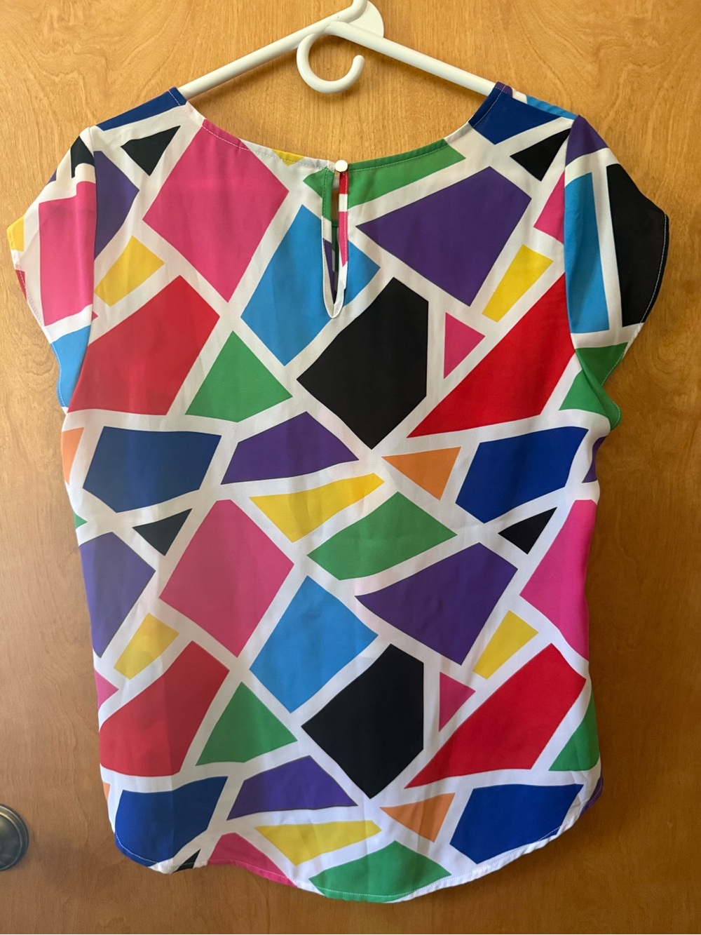 New York & Company Bright Geometric Multicolor Cap Sleeve Blouse - Picture 3 of 3